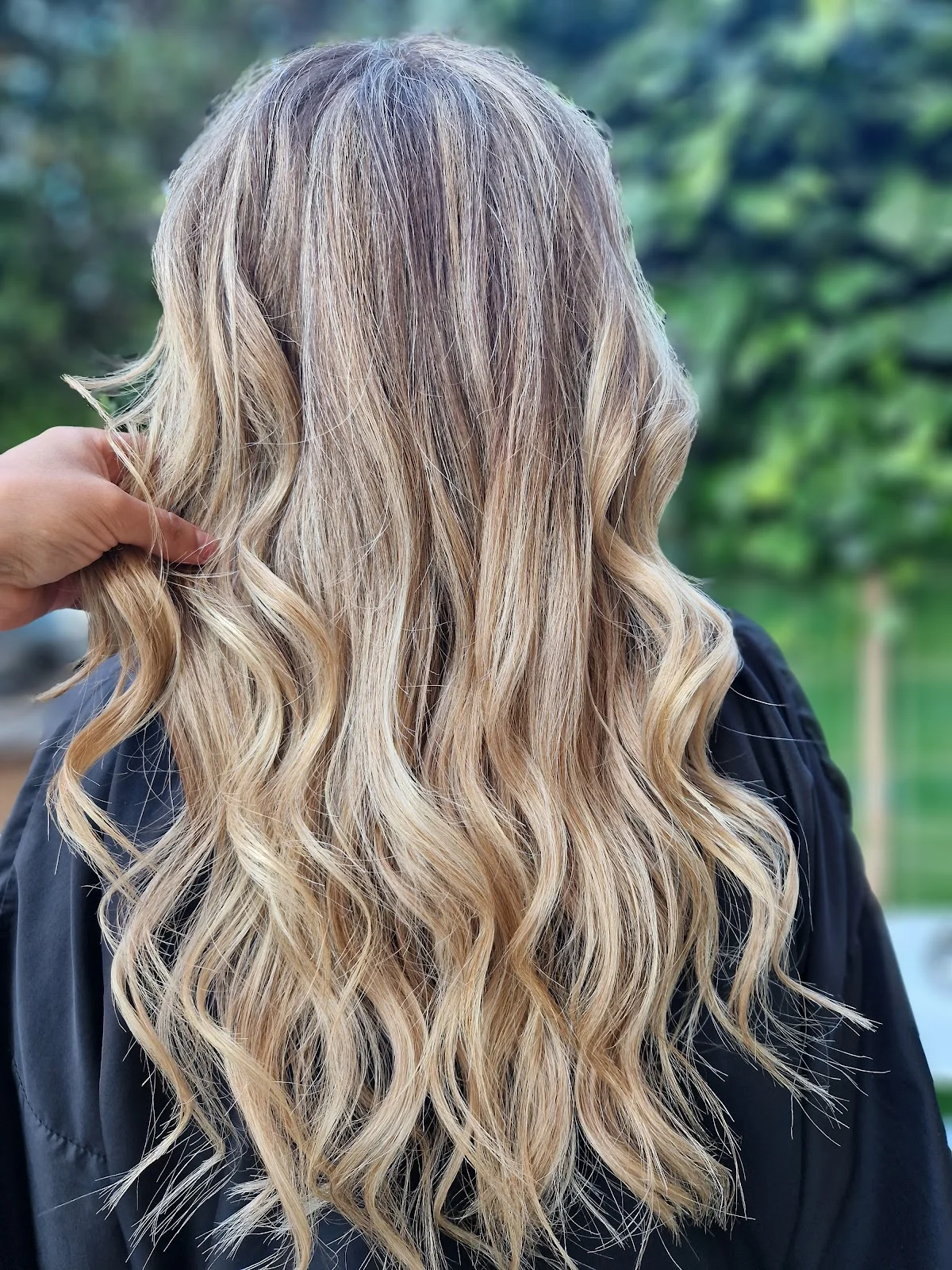 PELUQUERIA NIA´S HAIR SALON - Bild 6