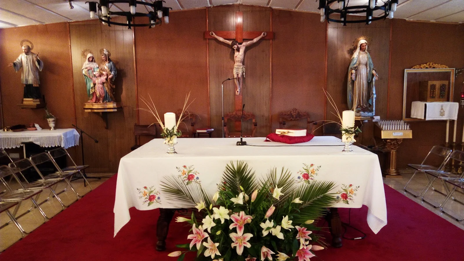 Parròquia Sagrada Família - Bild 1