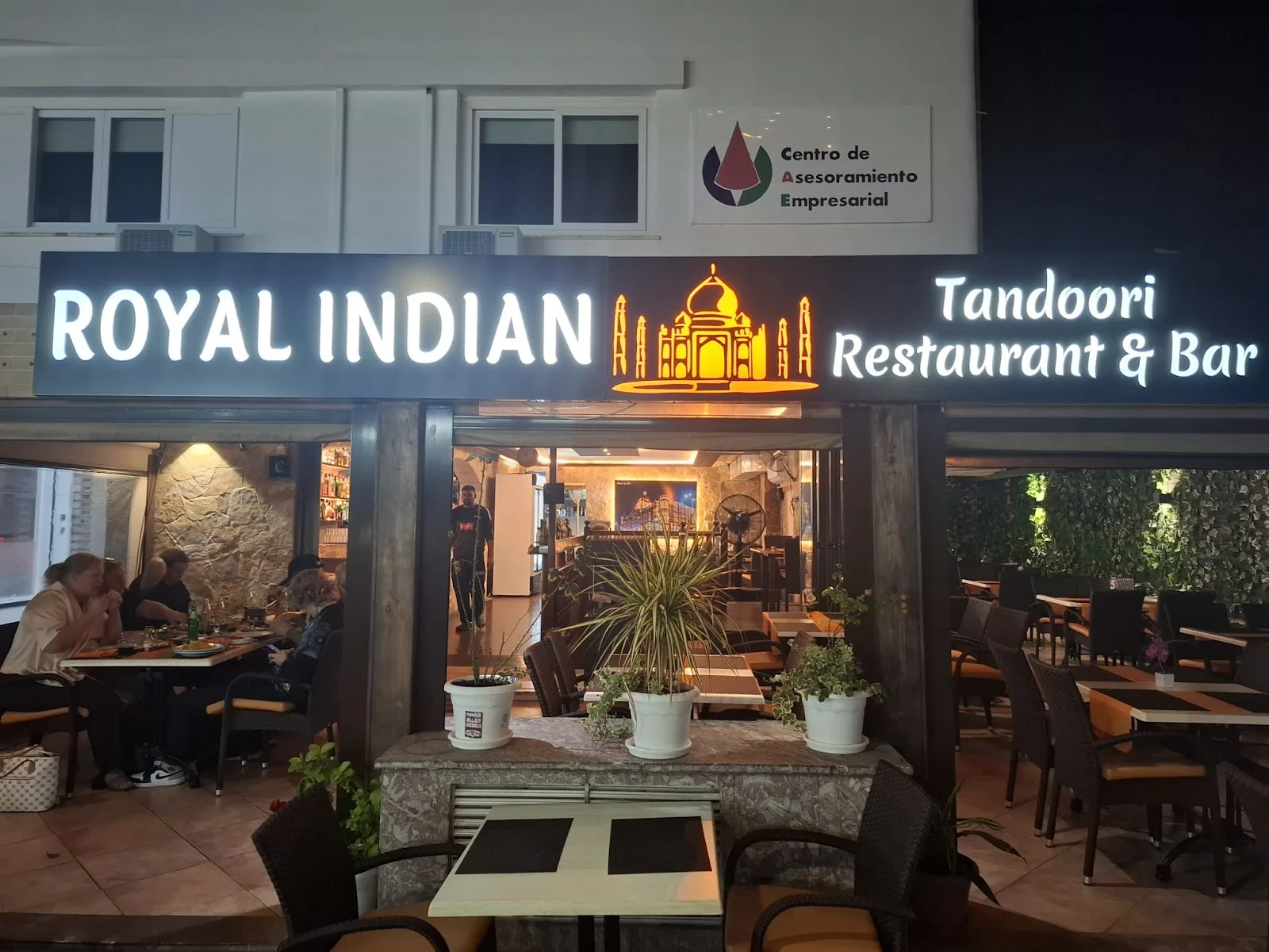 Royal Indian tandoori restaurant & bar - Bild 5