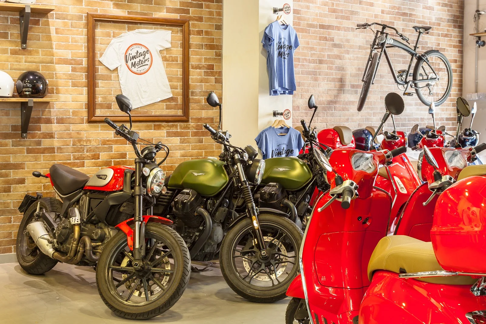 Vintage Motors (Es Baluard) - Bild 1