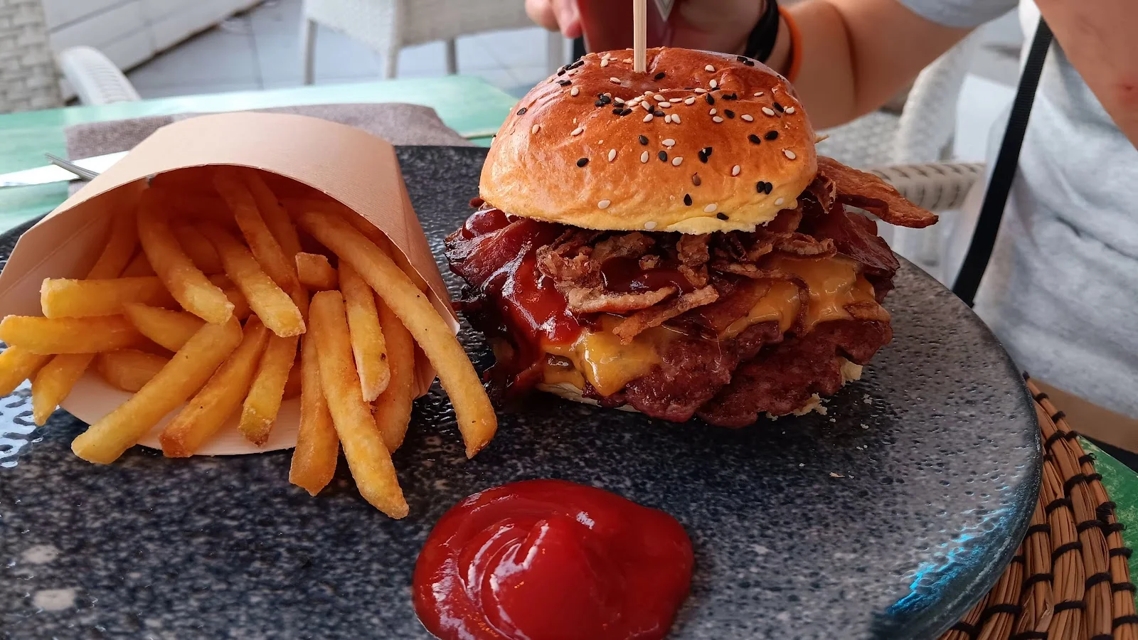 Xhili Burger - Bild 4