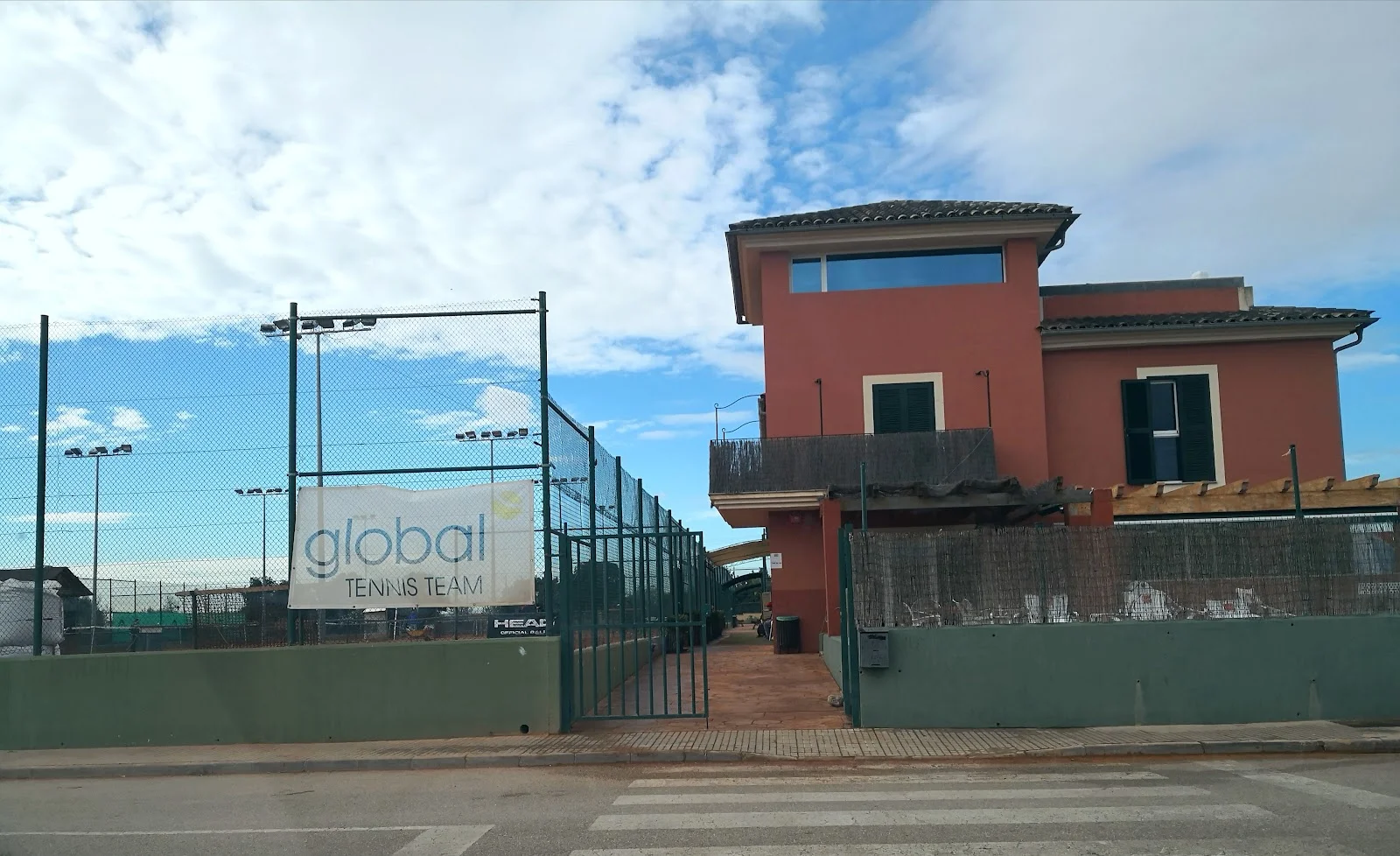 Global Tennis Team - Bild 2