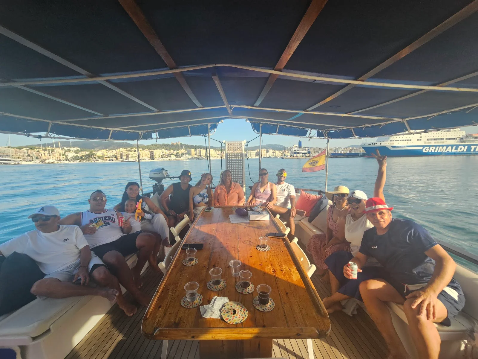 Suite del Mar Yacht Charter - Bild 1