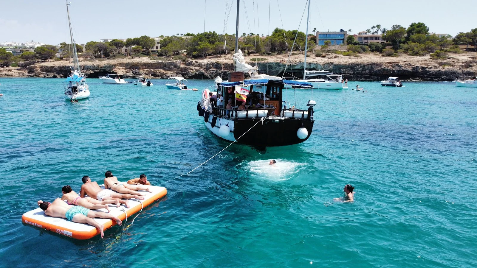 Suite del Mar Yacht Charter - Bild 5