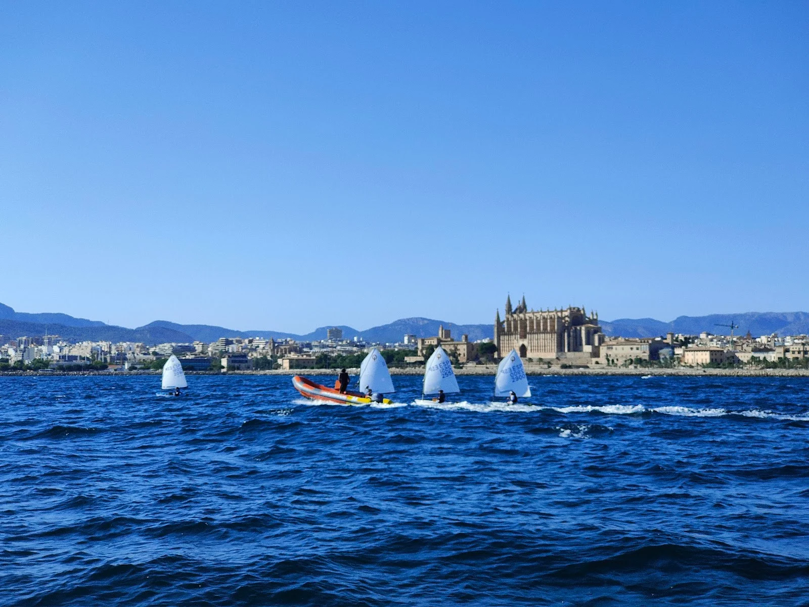 Suite del Mar Yacht Charter - Bild 9