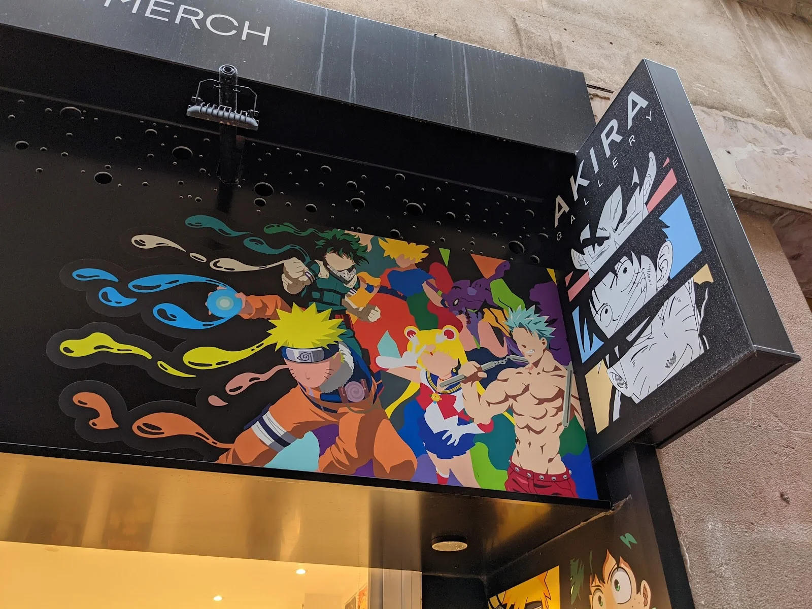 Akira Gallery - Bild 3