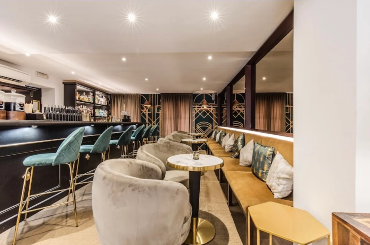 The Downtown Fusion Cuisine & Cocktail Lounge - Bild 1