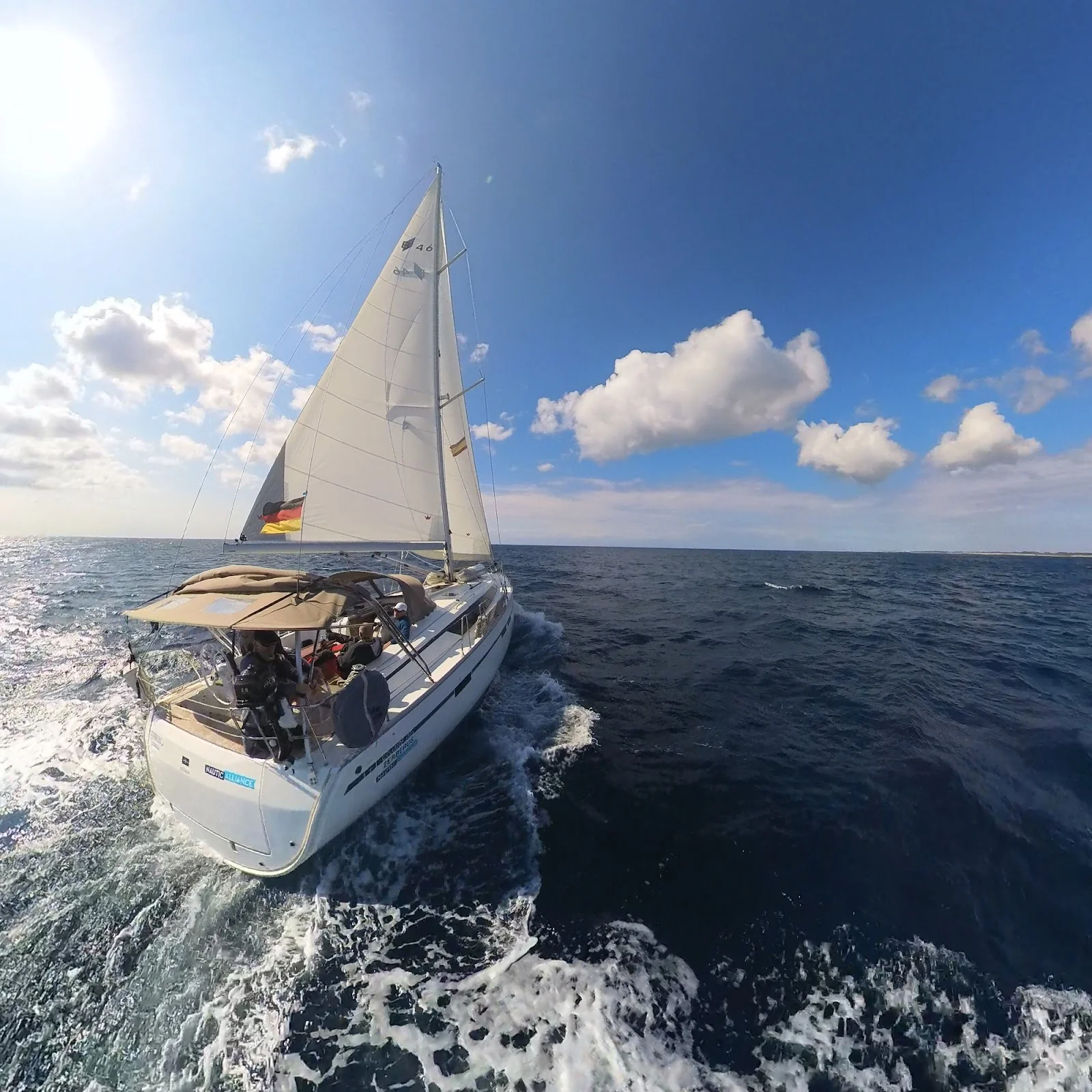 Sun Charter Mallorca - Bild 2