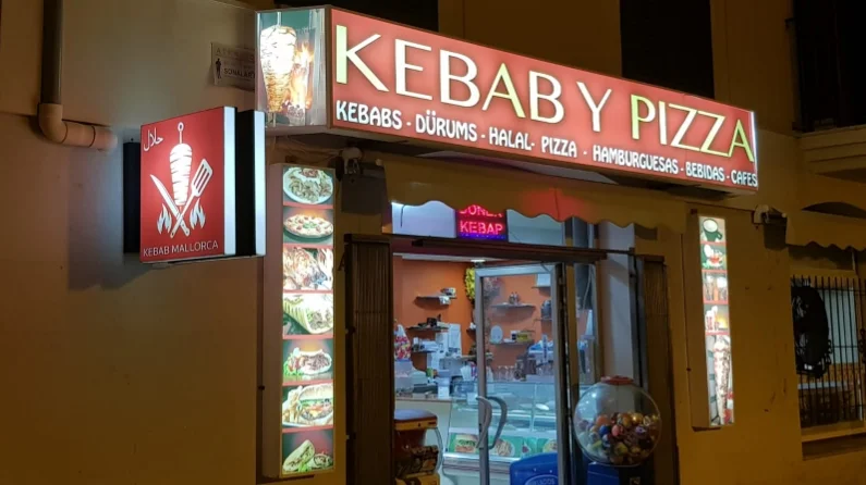 BAR MALLORCA DONER KEBAB & PIZZA RESTAURANT - Bild 1
