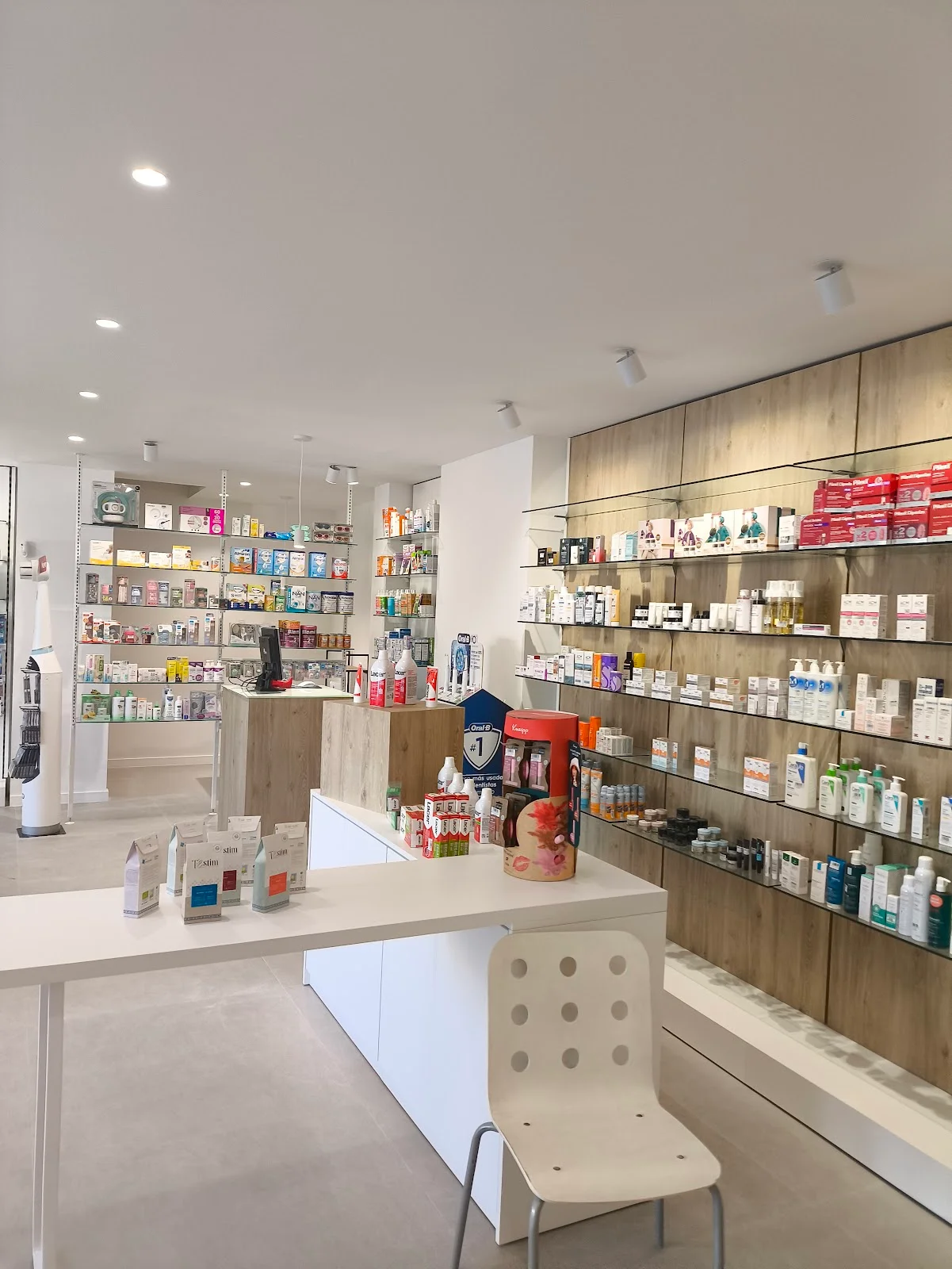 Farmacia Morell Oliver - Bild 1
