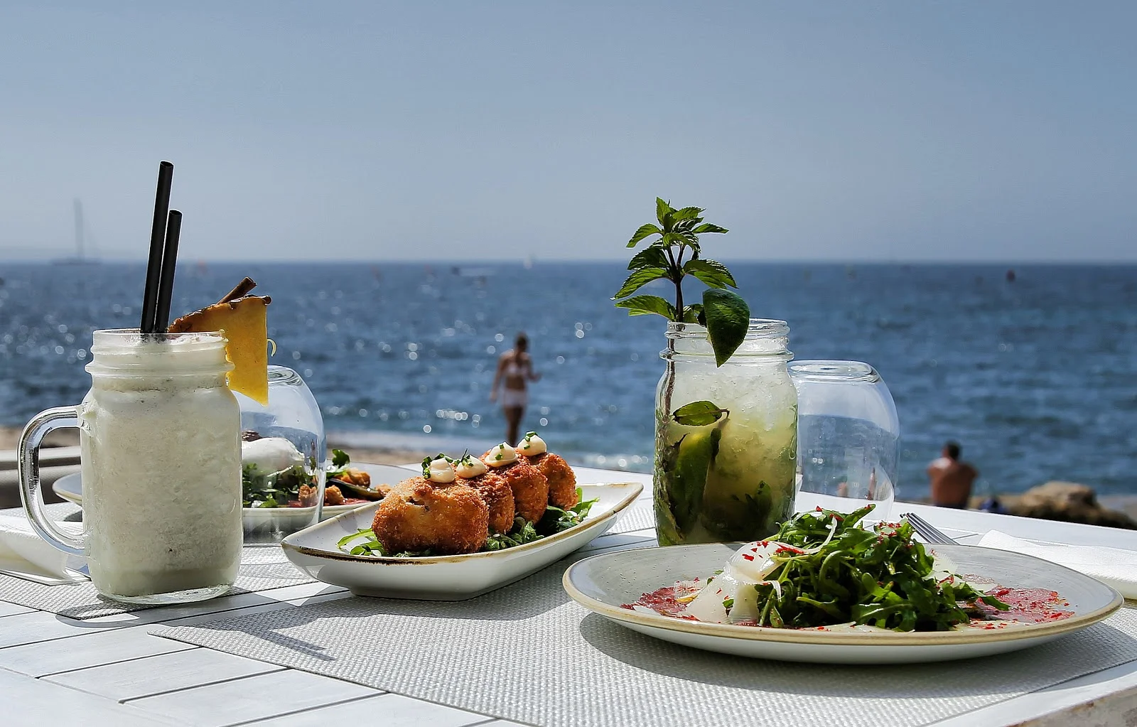 Pure Azaya Beach Club - Bild 2