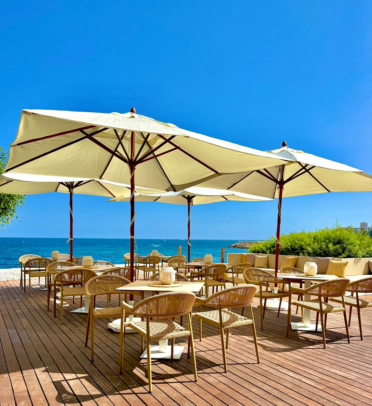 Pure Azaya Beach Club - Bild 6