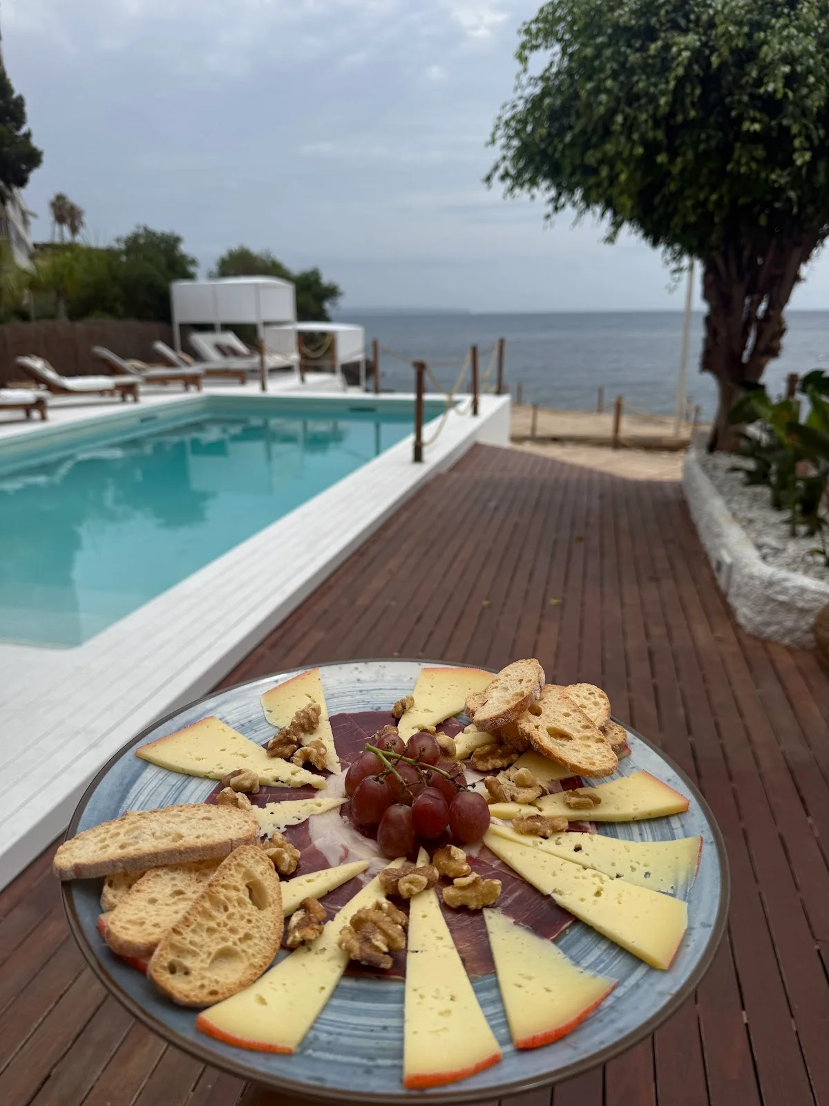 Pure Azaya Beach Club - Bild 7