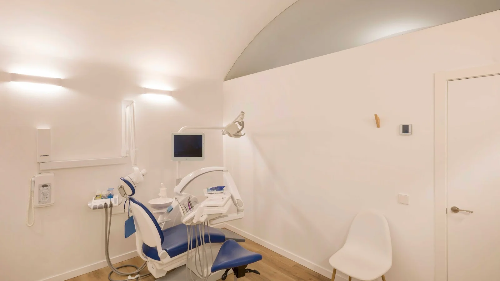 Clínica Dental Odident - Bild 3