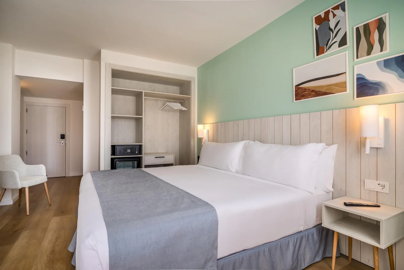 Barceló Ponent Beach - Bild 6