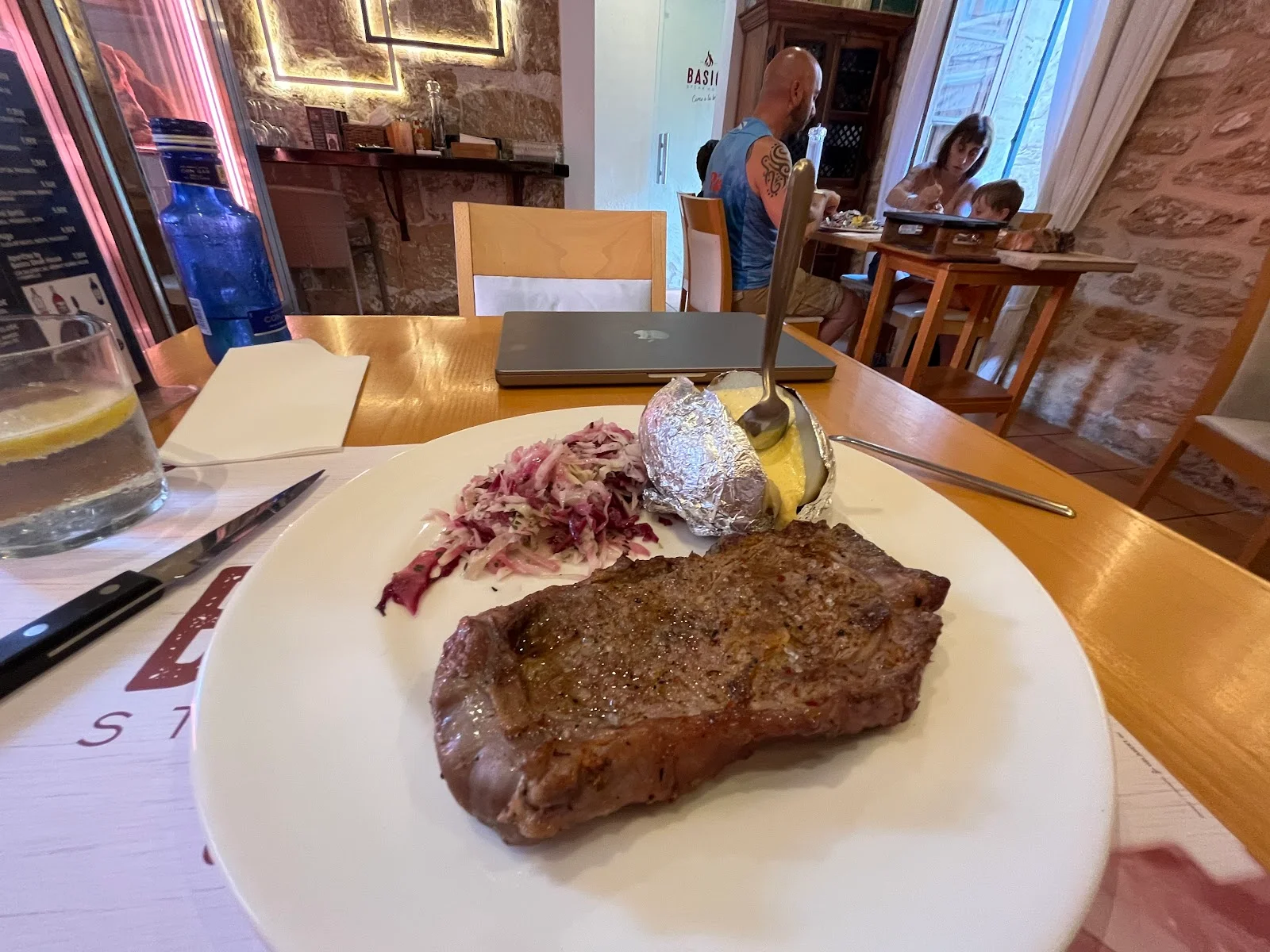 Basico Steak House - Bild 9