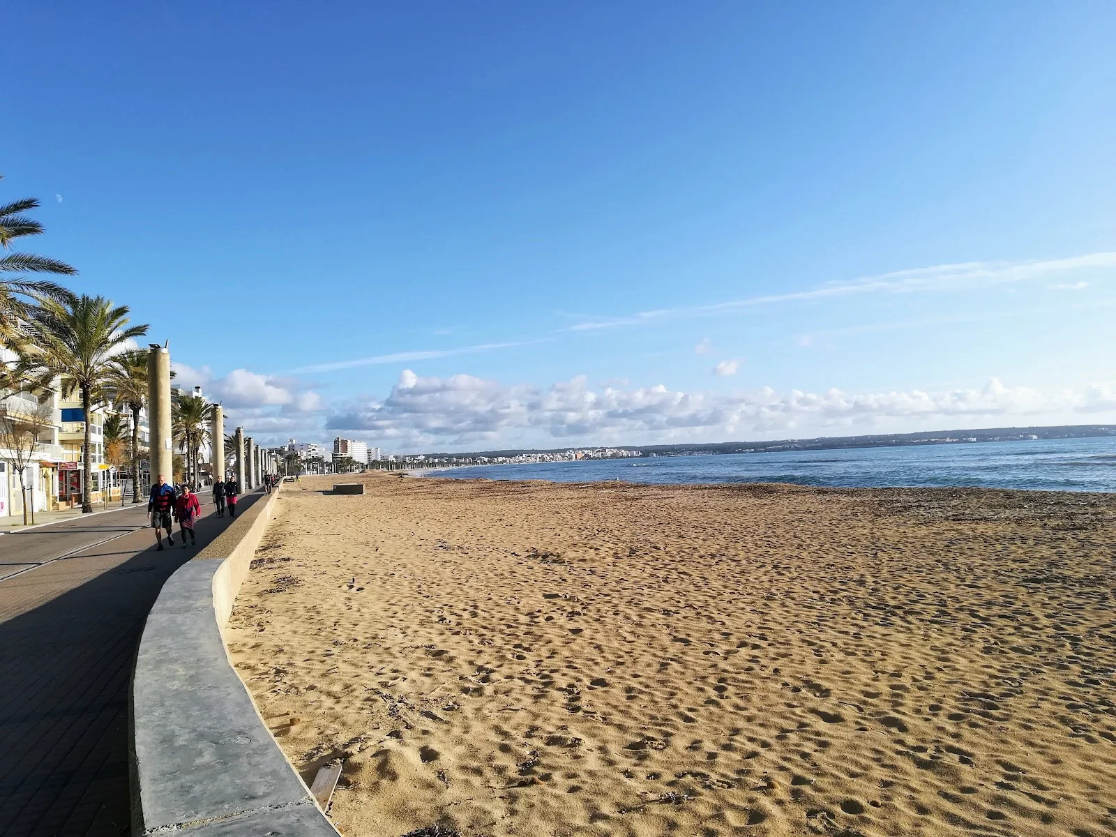 Beach Club y Cocktail Bar La Pedrisa - Bild 8