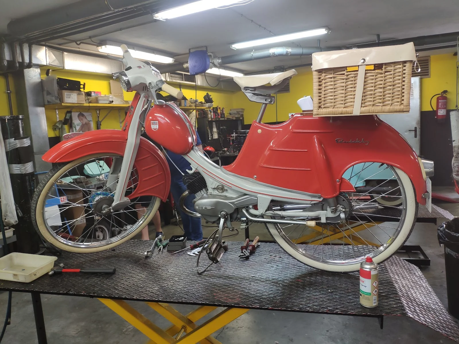 Molta Moto S.L. - Bild 6