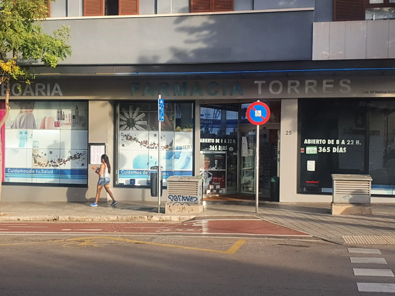 Farmacia Torres Cerdó - Bild 2