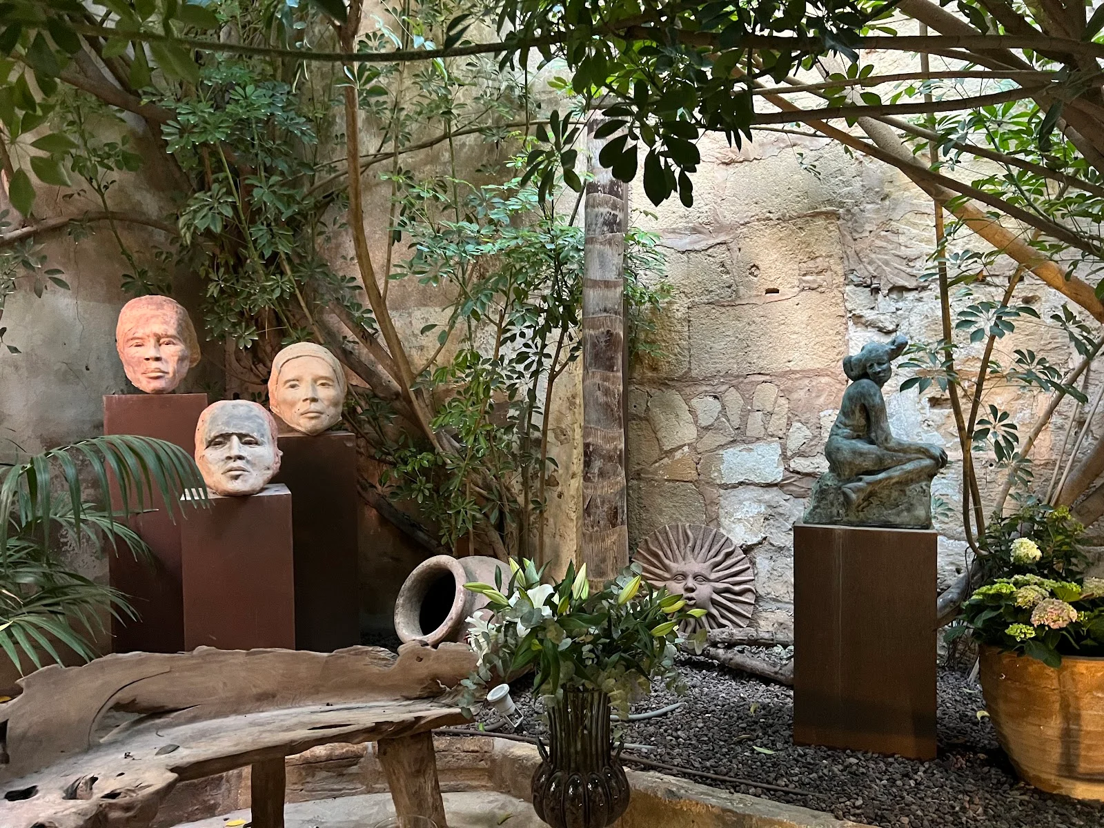 Cansalas Gallery & Art House - Bild 1