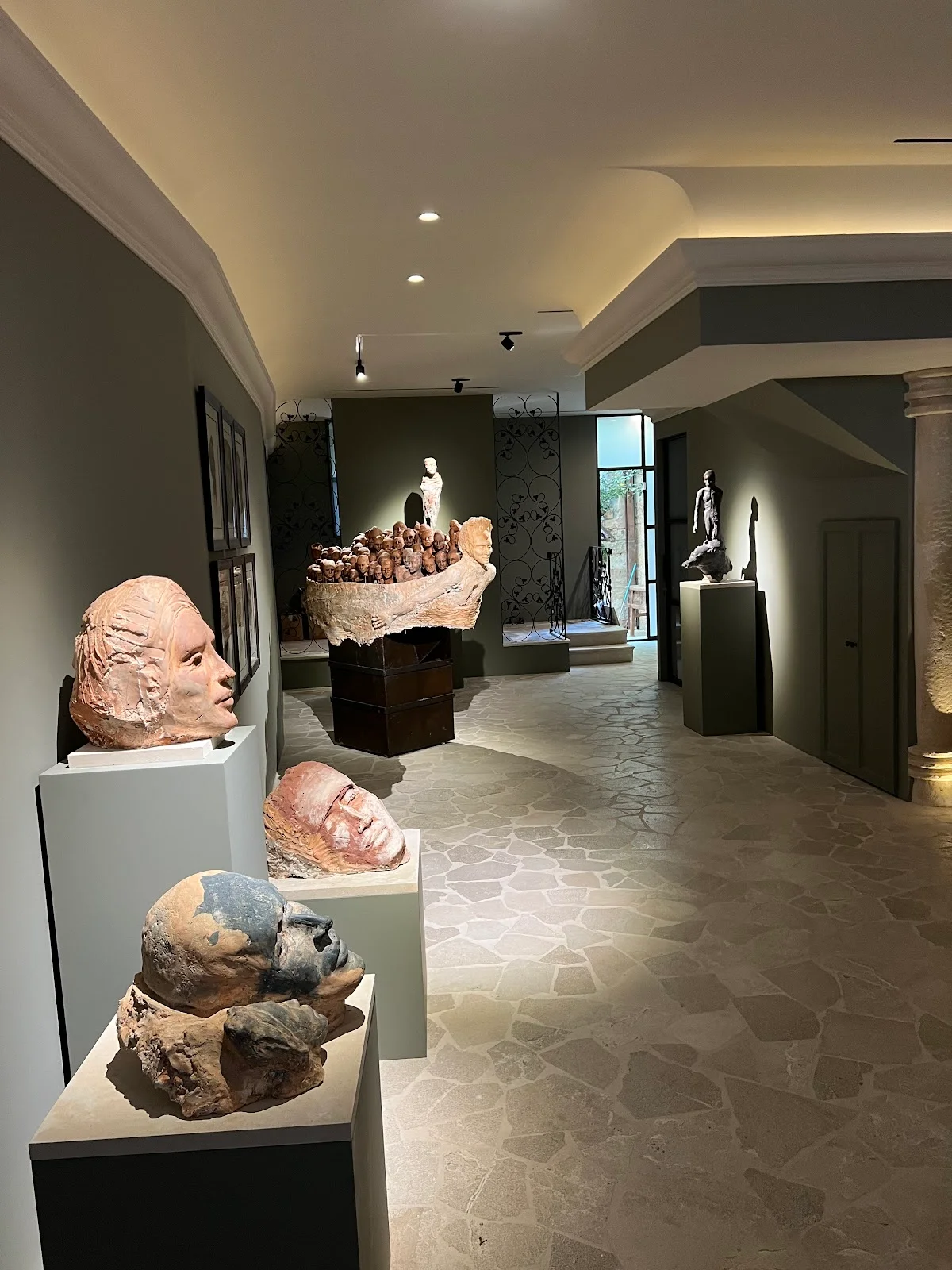 Cansalas Gallery & Art House - Bild 2