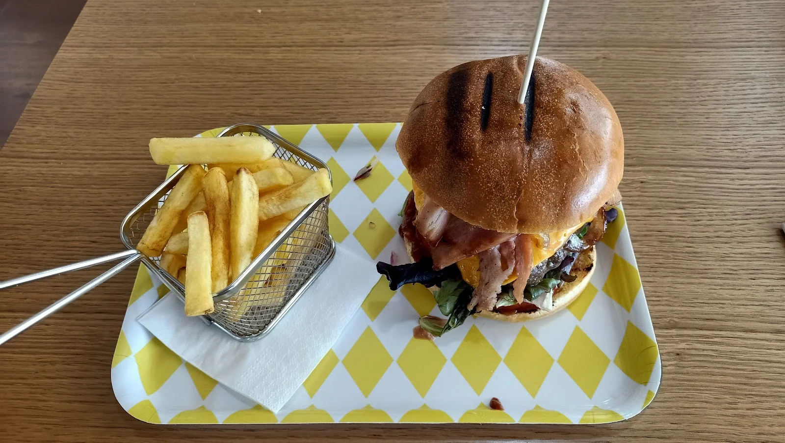 Pins Padel Club House - Bild 7