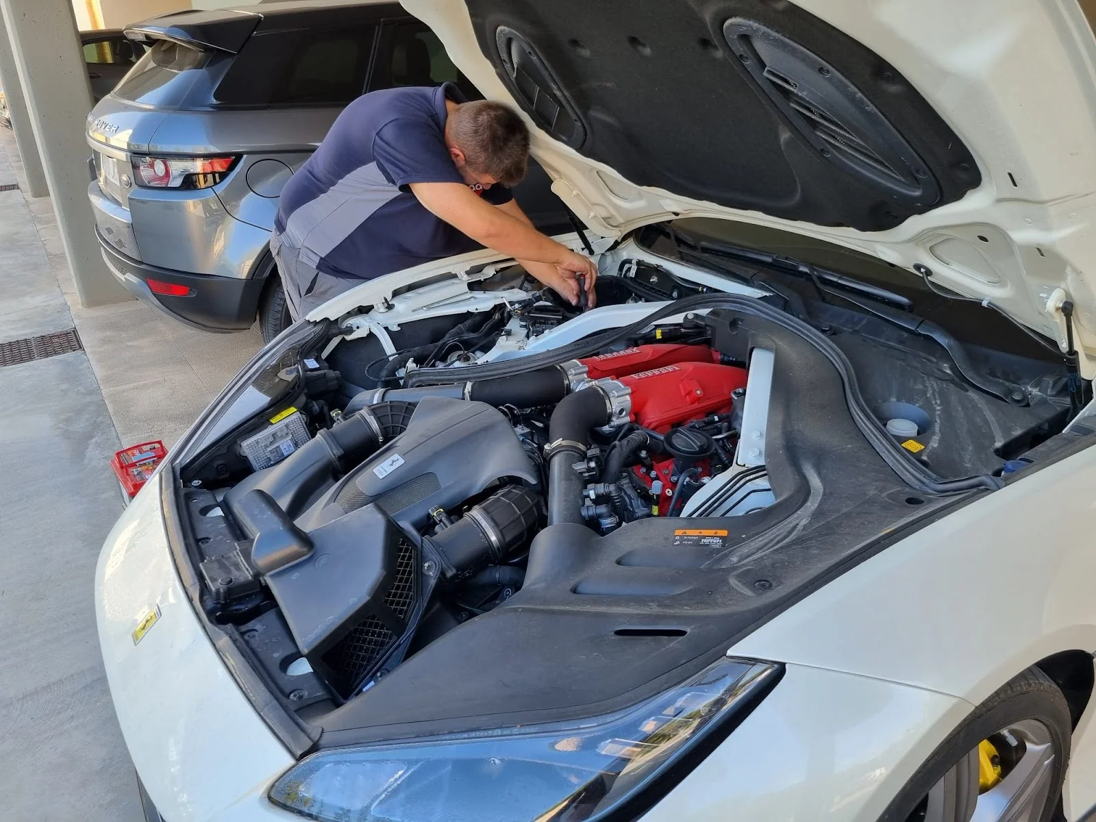 Deutsche Autowerkstatt Son Noguera - Bild 9