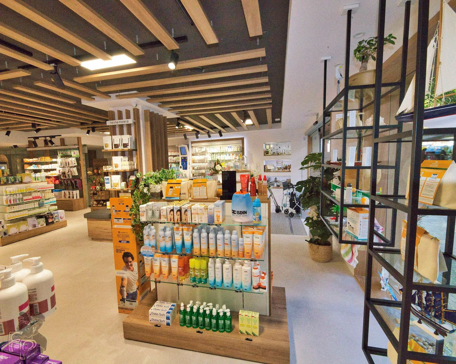 ARA FARMÀCIA 365 Días Lara Benito - Bild 9