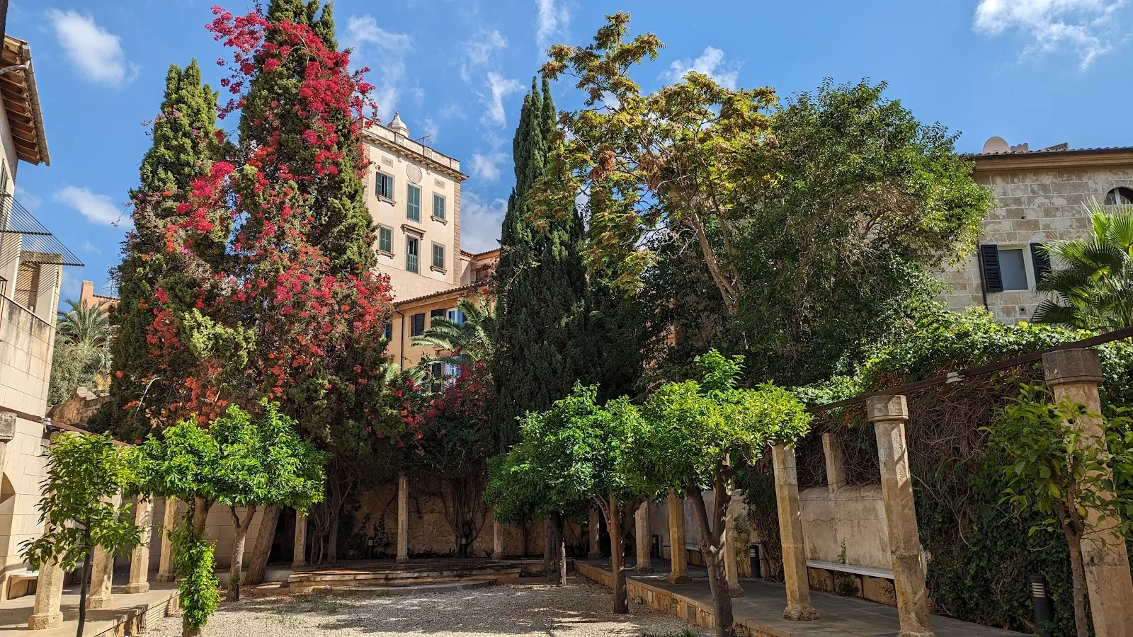 AHOY! Art Gallery - Bild 6