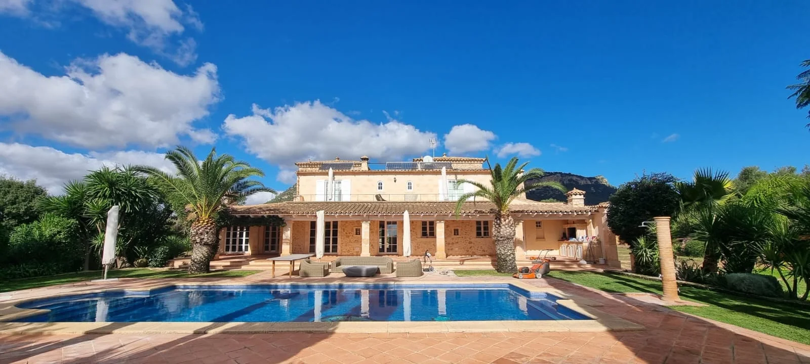 GARTEN & LANDSCHAFTSBAU THE LANDSCAPE COMPANY - Bild 1