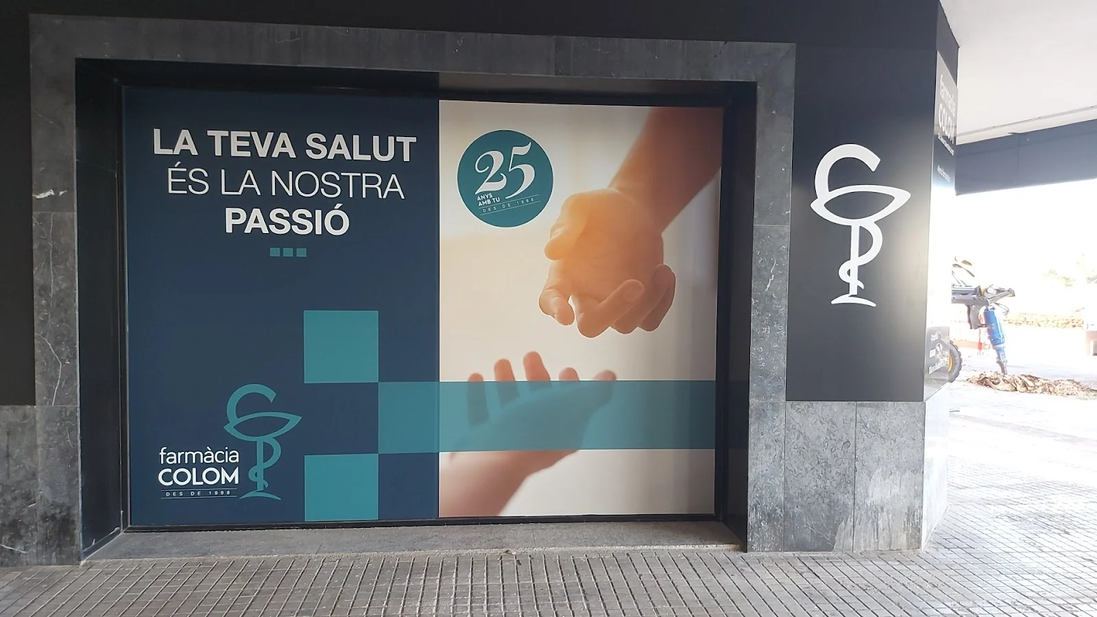 Farmàcia Colom Rubí - Bild 5