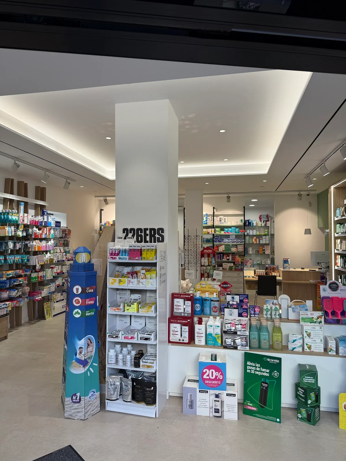 Farmacia Antoni Llorens - Bild 7