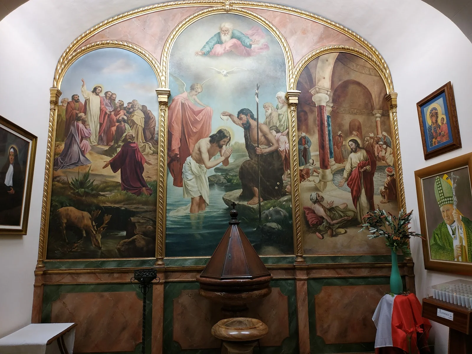 Parroquia Nuestra Señora de la Salud - Bild 4