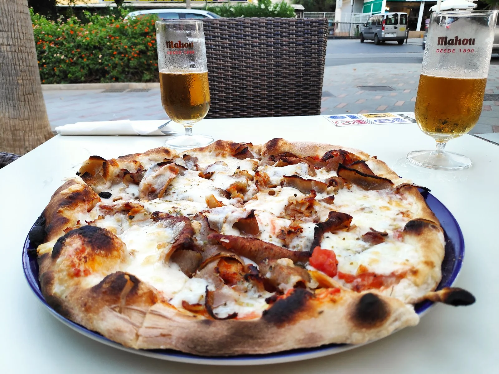 LUNA KEBAB PIZZERÍA - Bild 2