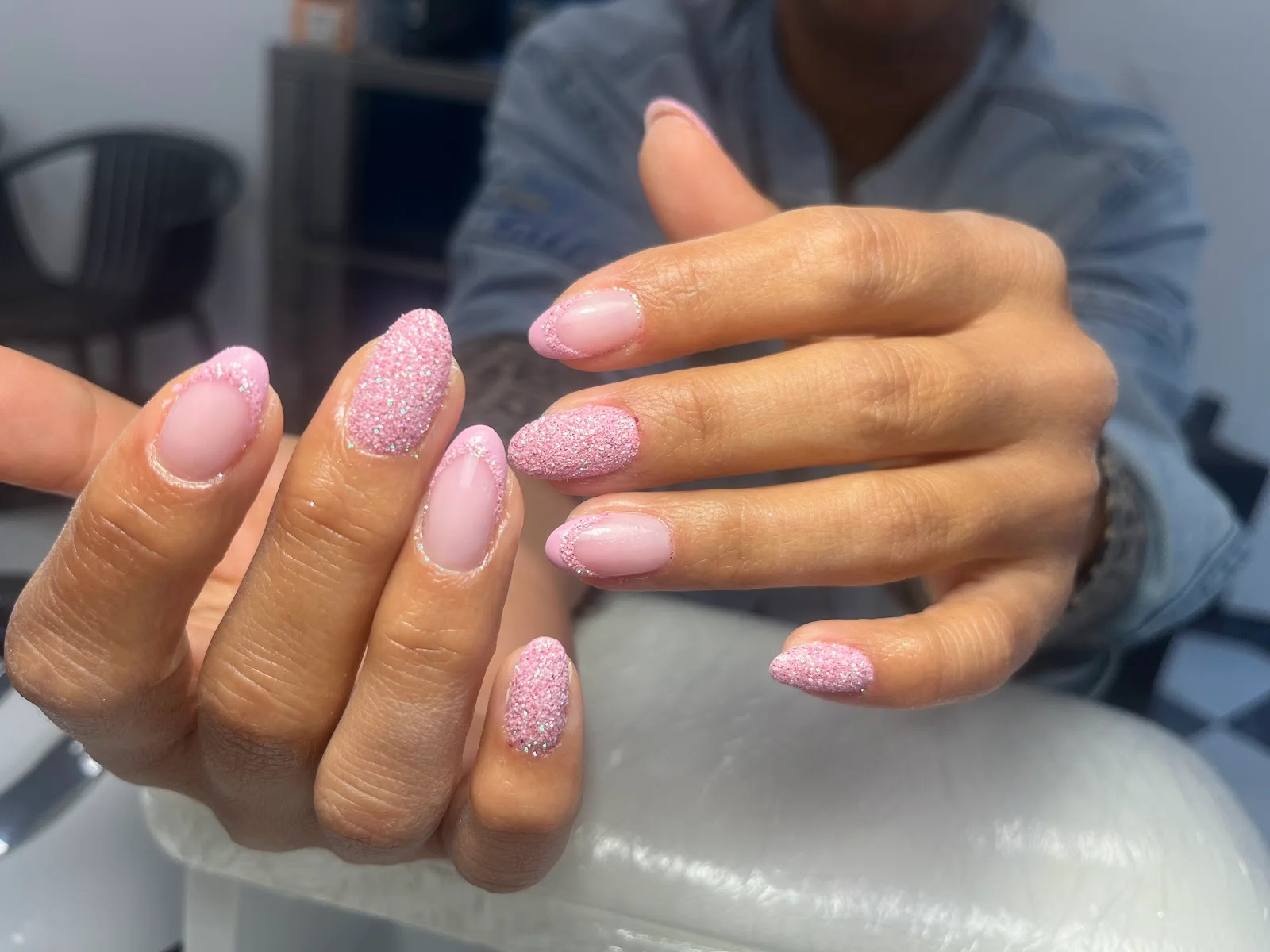 11 Beauty Salon - Bild 2