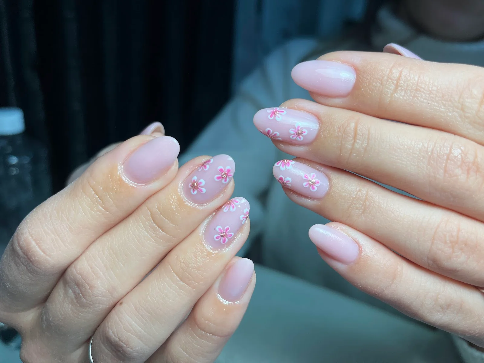 11 Beauty Salon - Bild 10