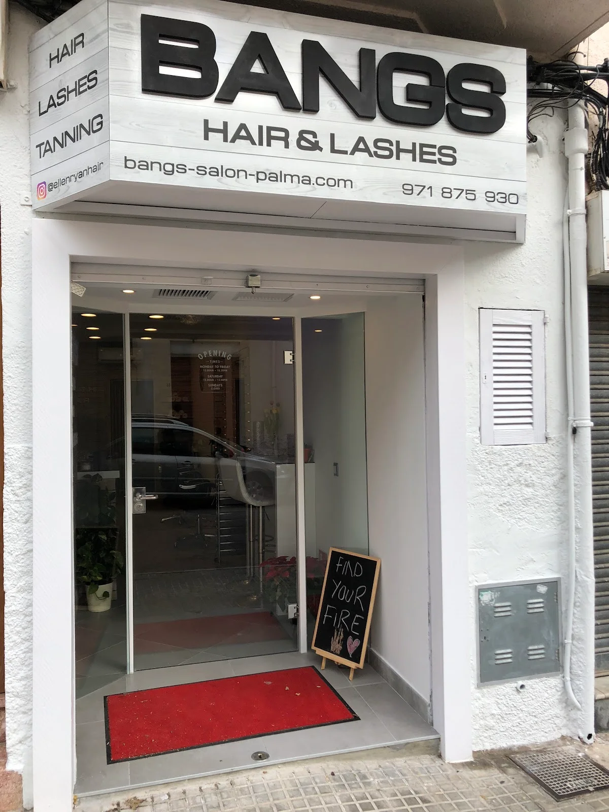 Bangs Hair and Lashes - Bild 9