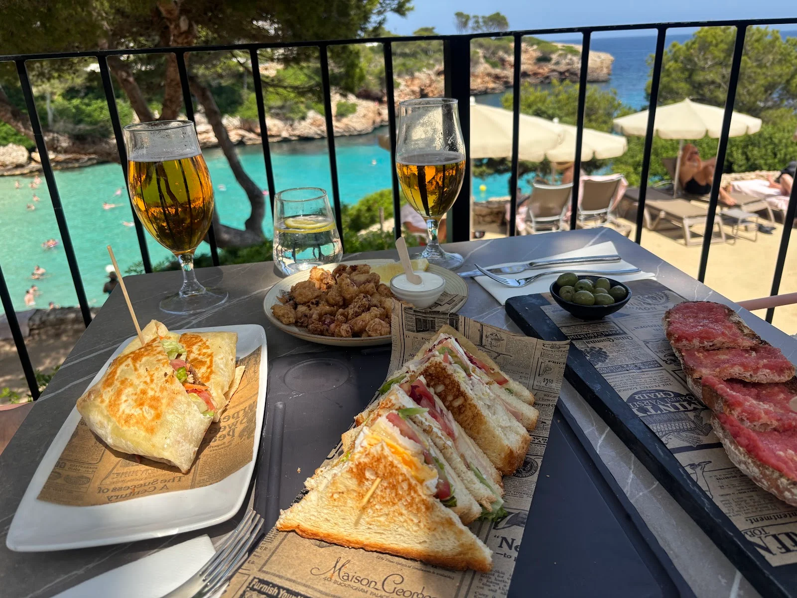 Sa Cala Beach Club - Bild 3