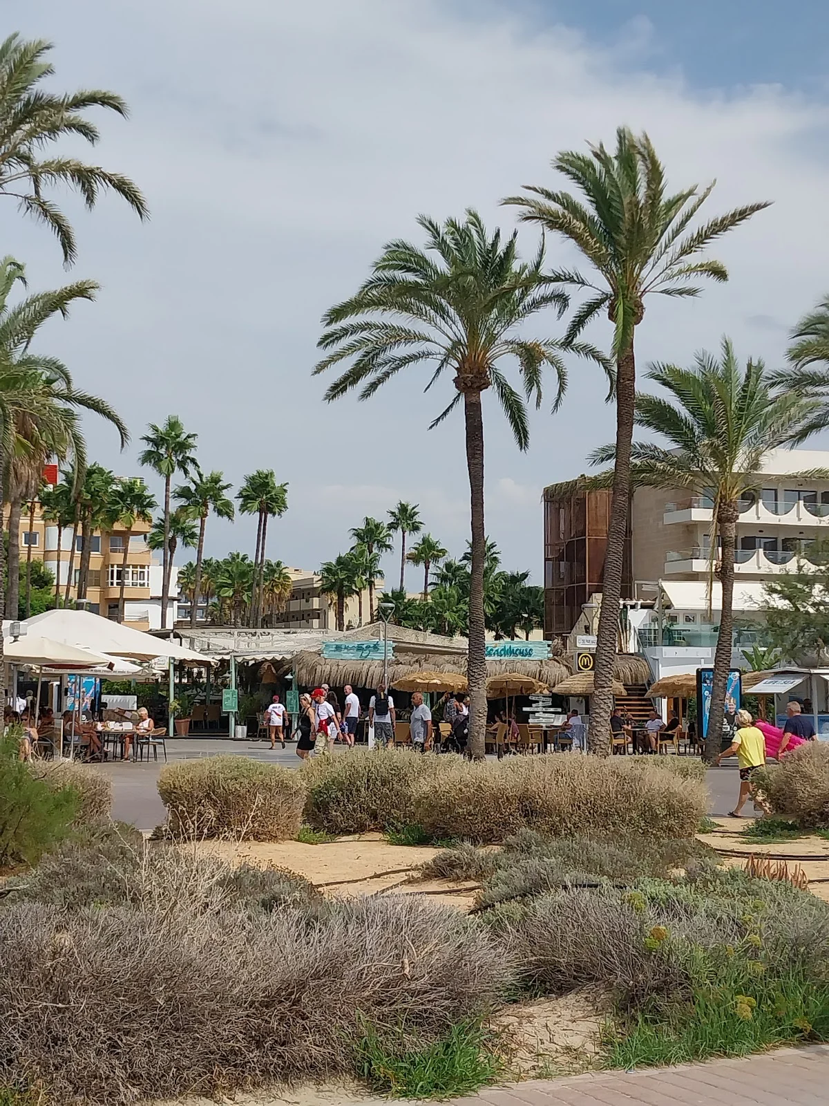 Beach House - Bild 1