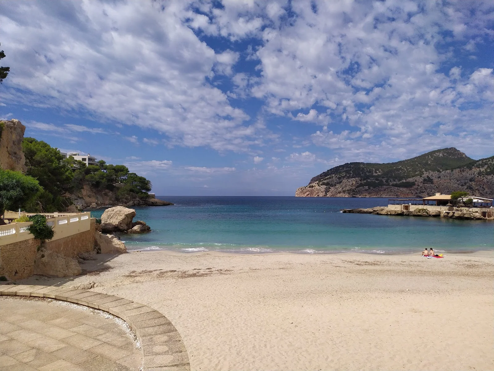 Playa Roca de Camp de Mar - Bild 2
