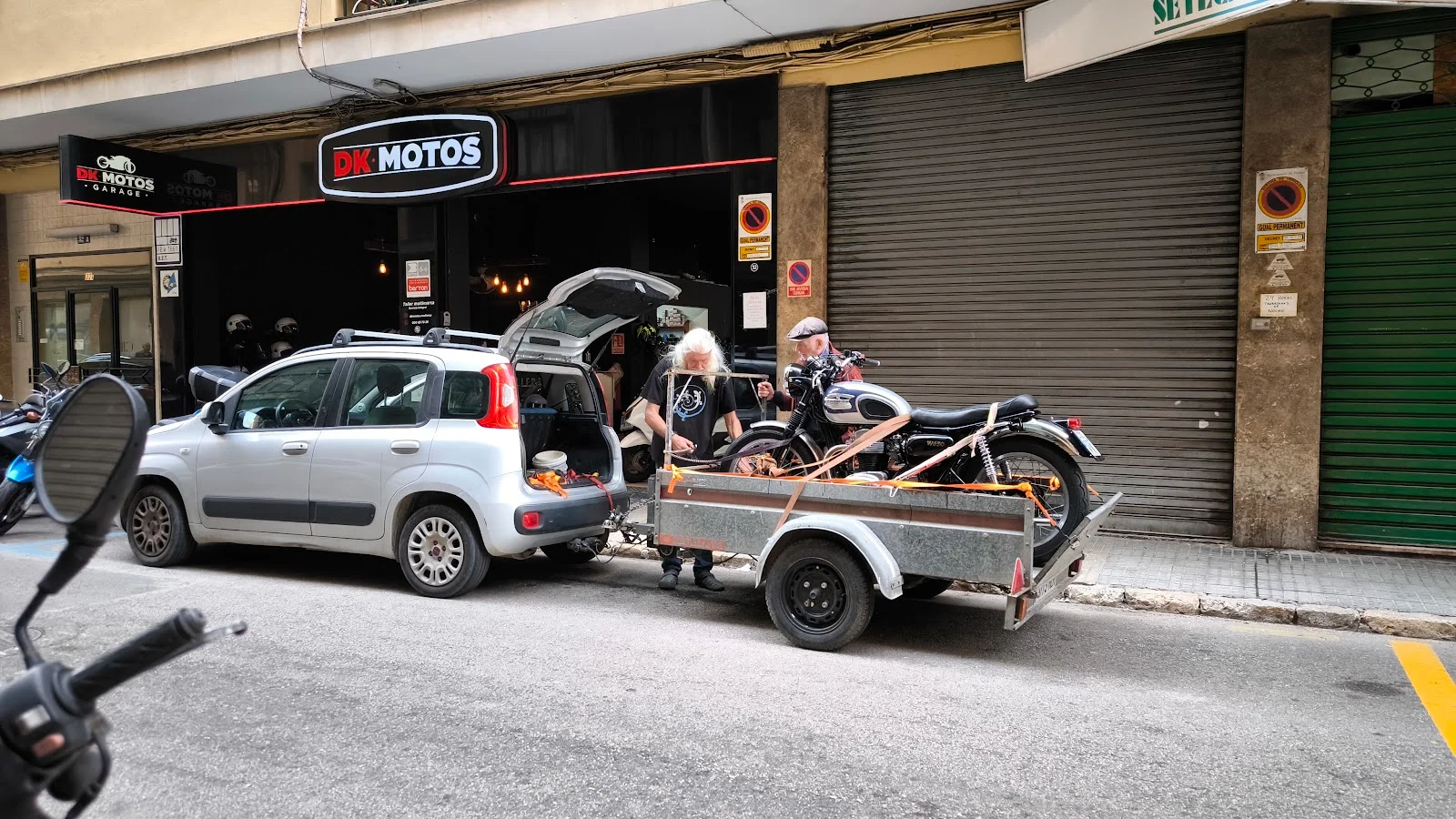 DKMotos Garage - Bild 2