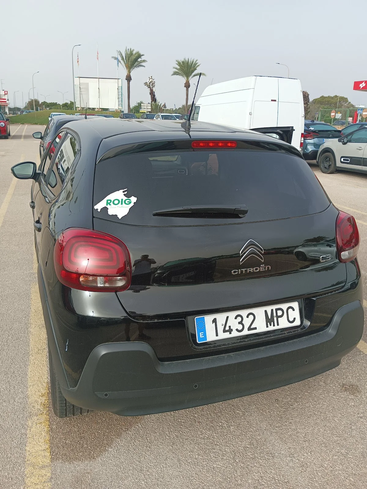 ROIG Car Rental - Bild 7