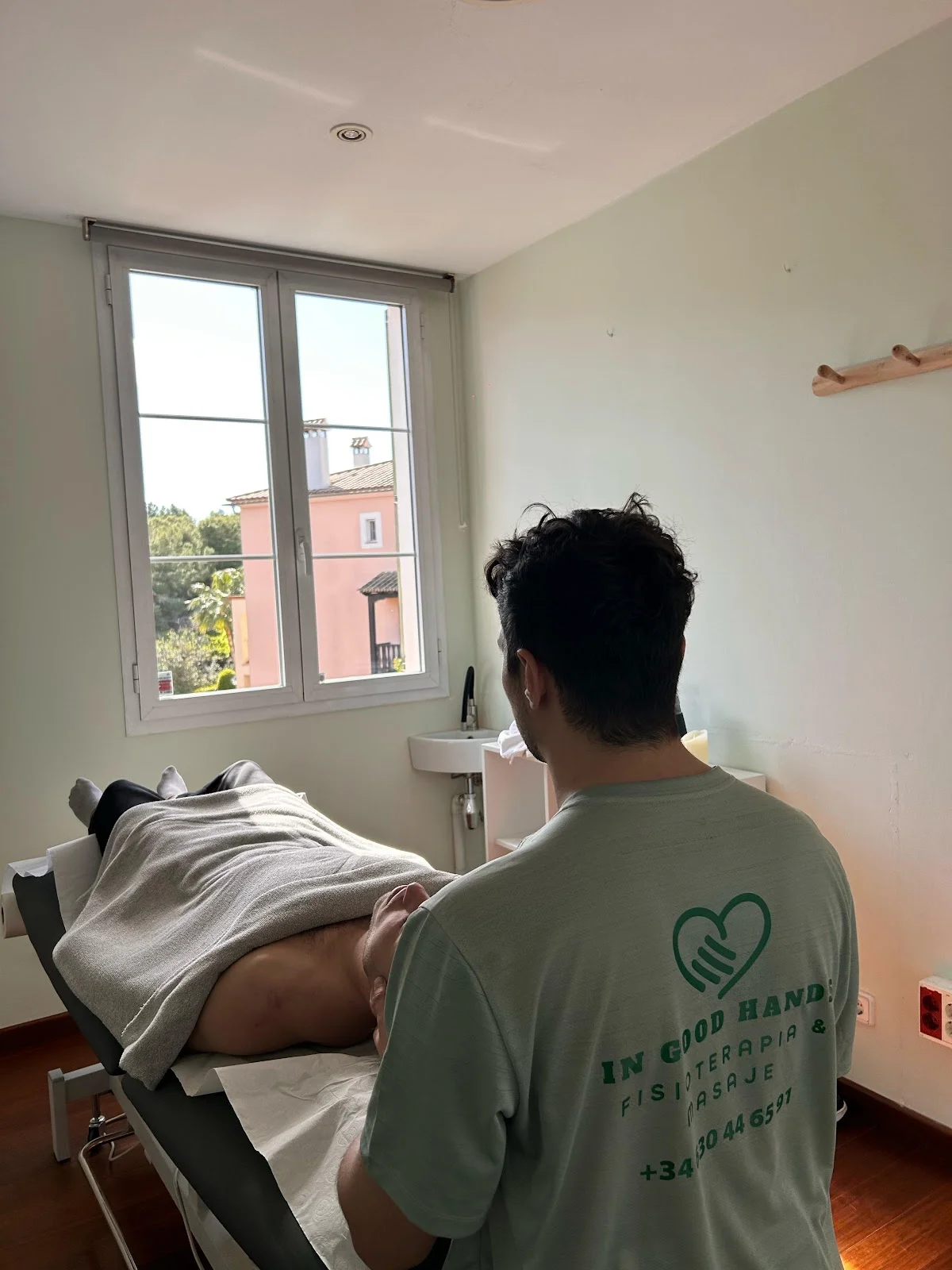 In Good Hands. Fisioterapia & Masaje - Bild 6