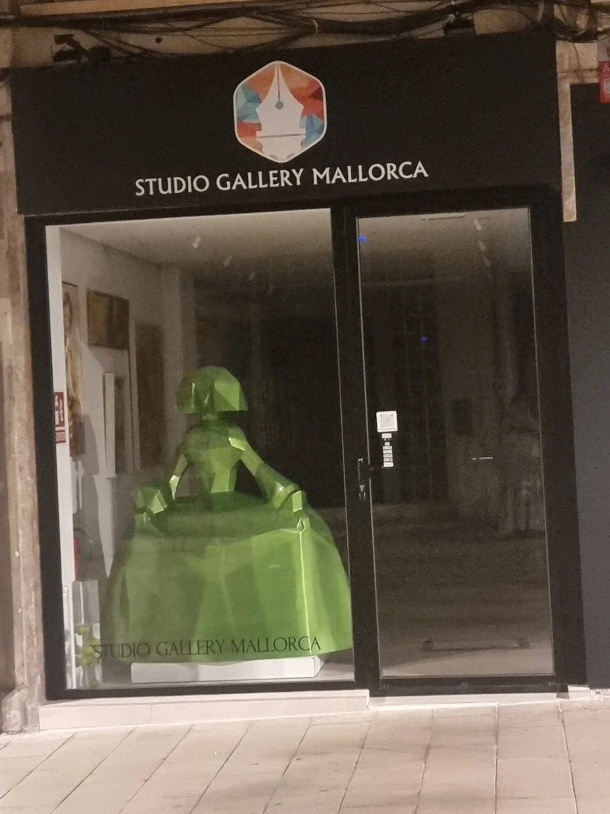 STUDIO GALLERY MALLORCA - sights auf Mallorca