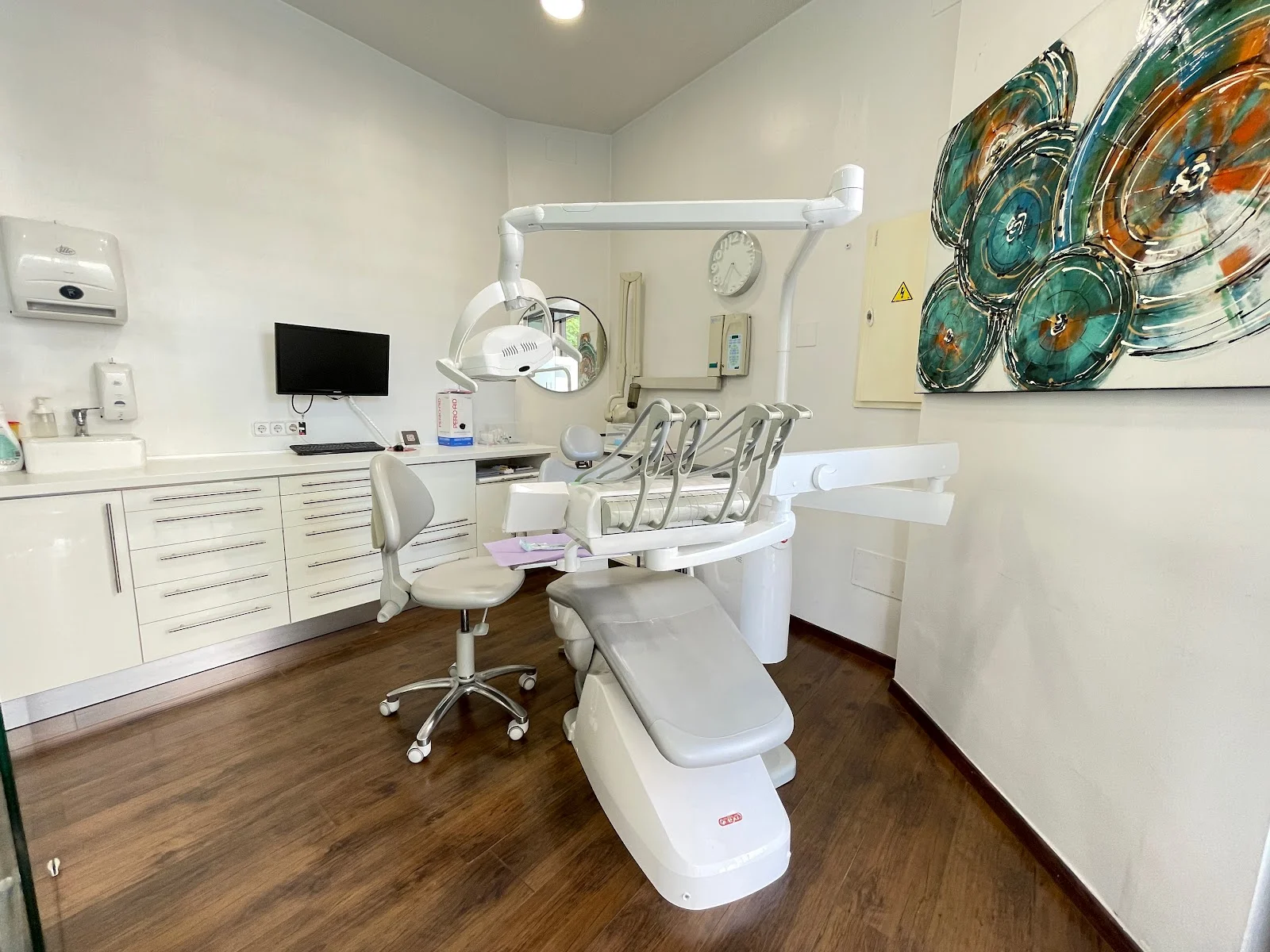 Clínica Dental Llibertat - Bild 2