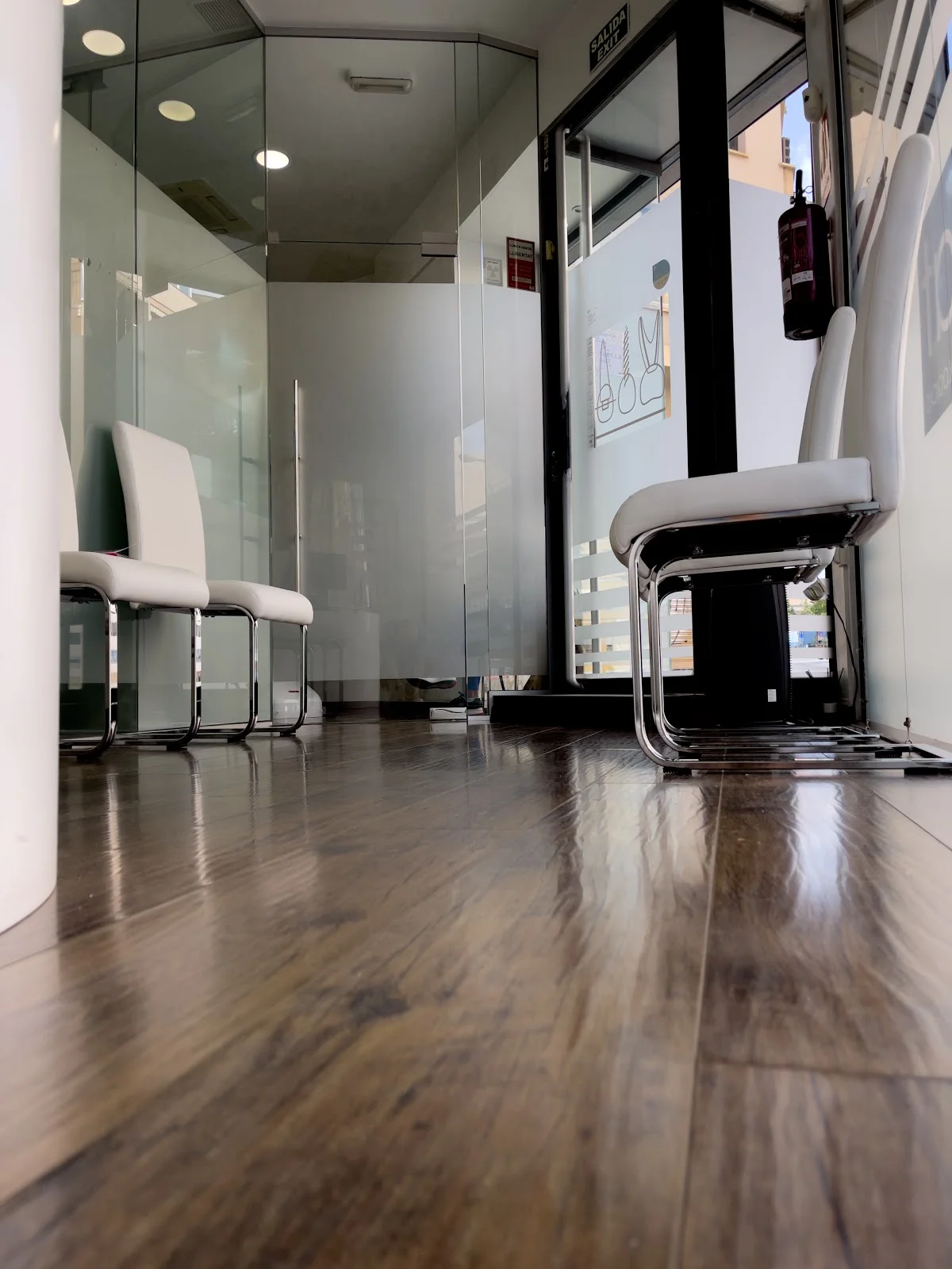 Clínica Dental Llibertat - Bild 8