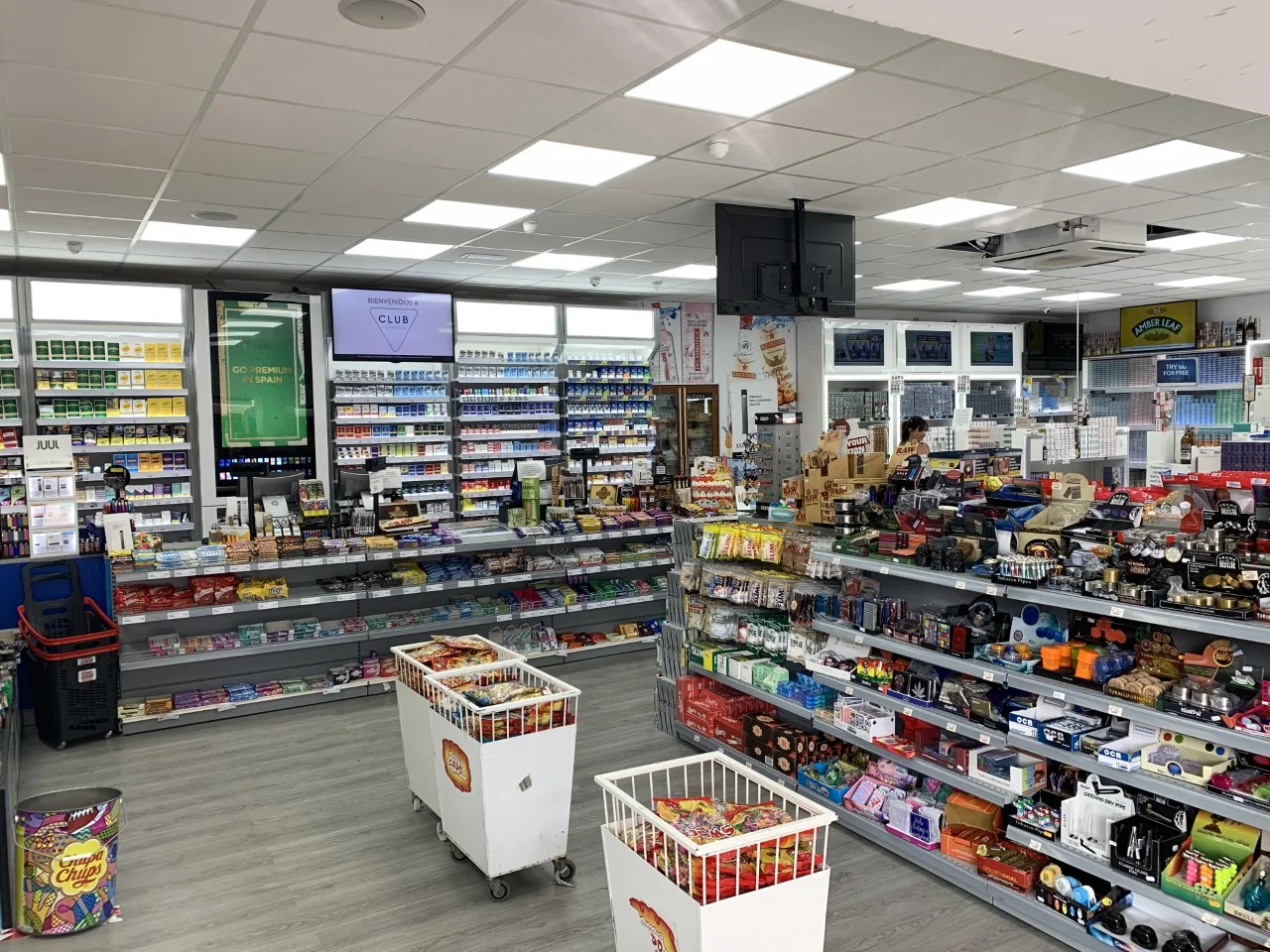 Tobacco shop Magalluf-4 - Bild 6