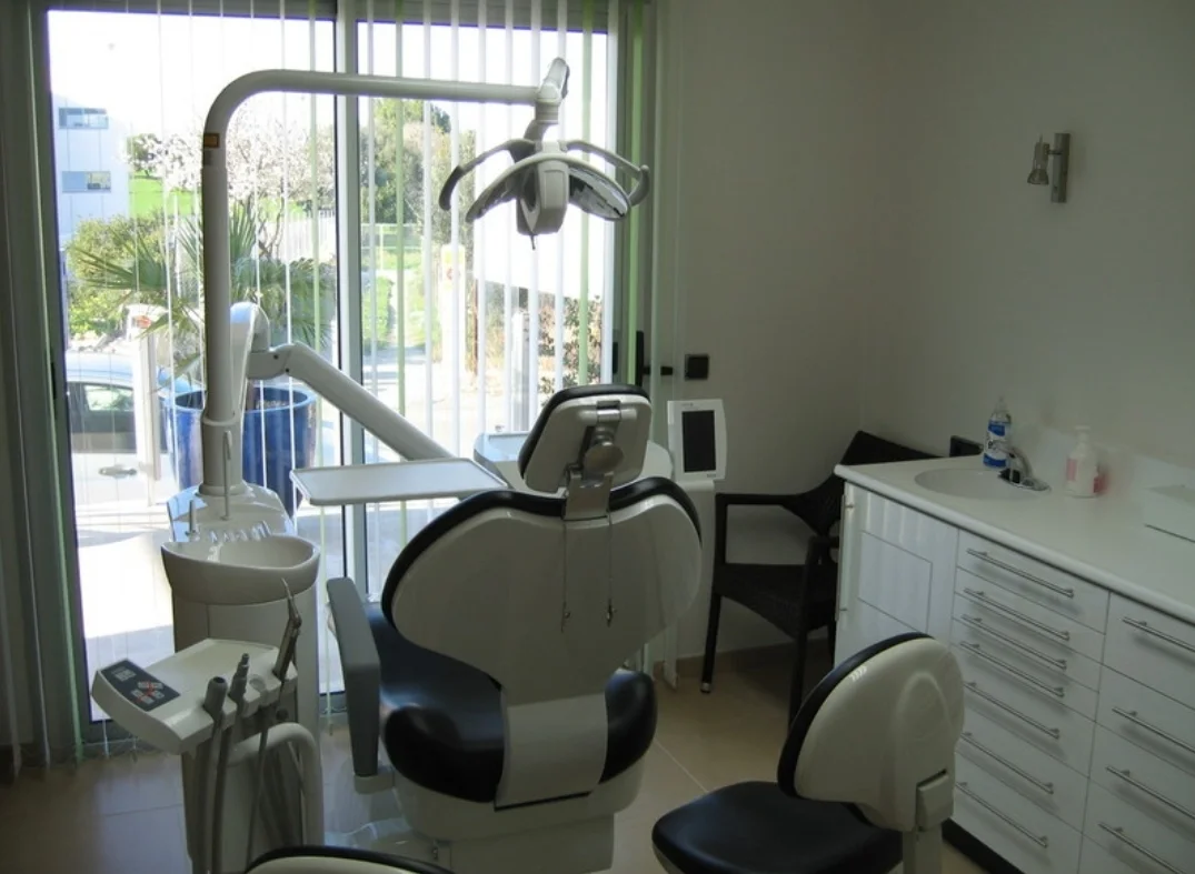 Dr. med. dent. Dirk Döring - Bild 8