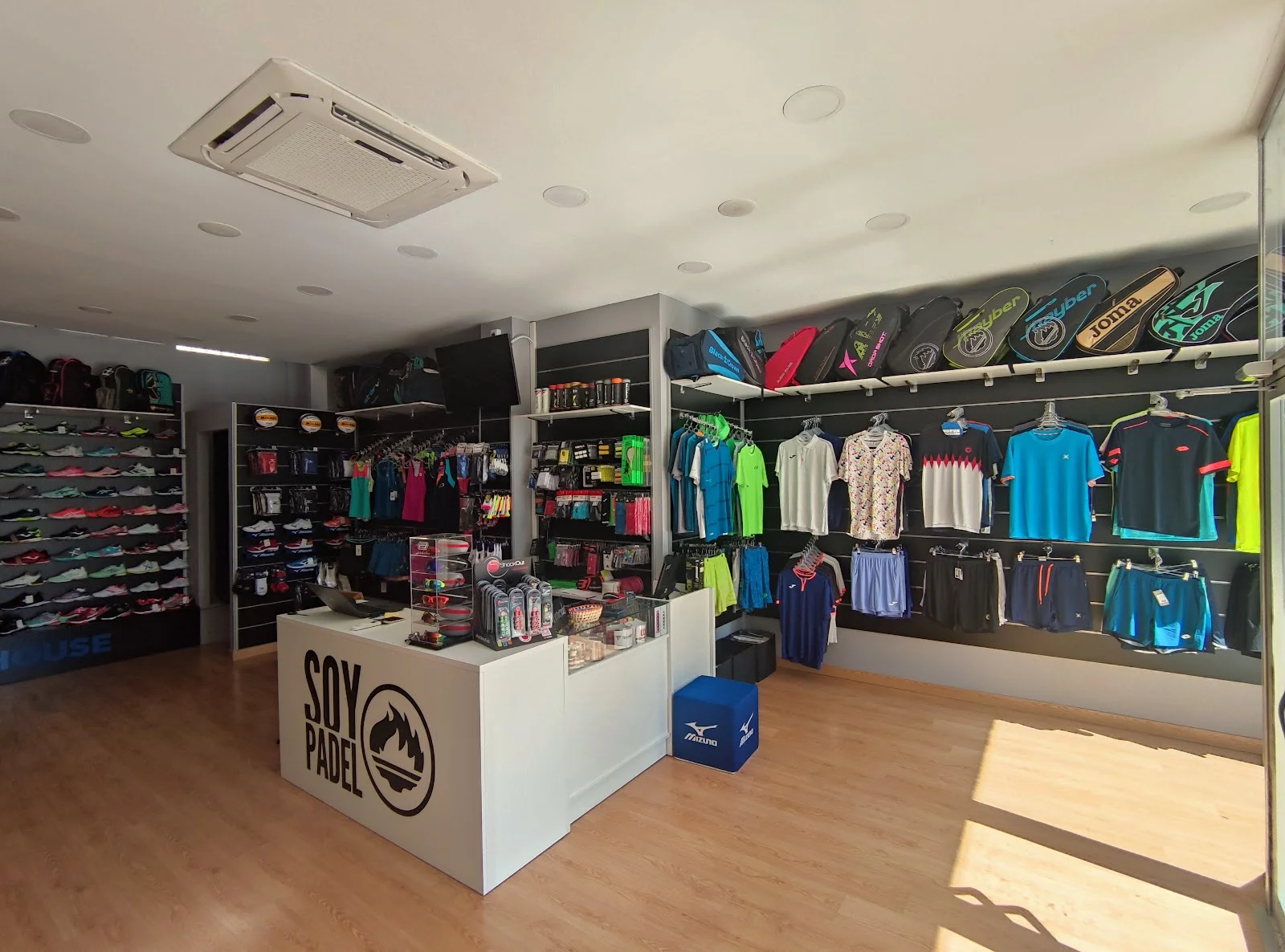 PadelHouse & voleyshop - Bild 10