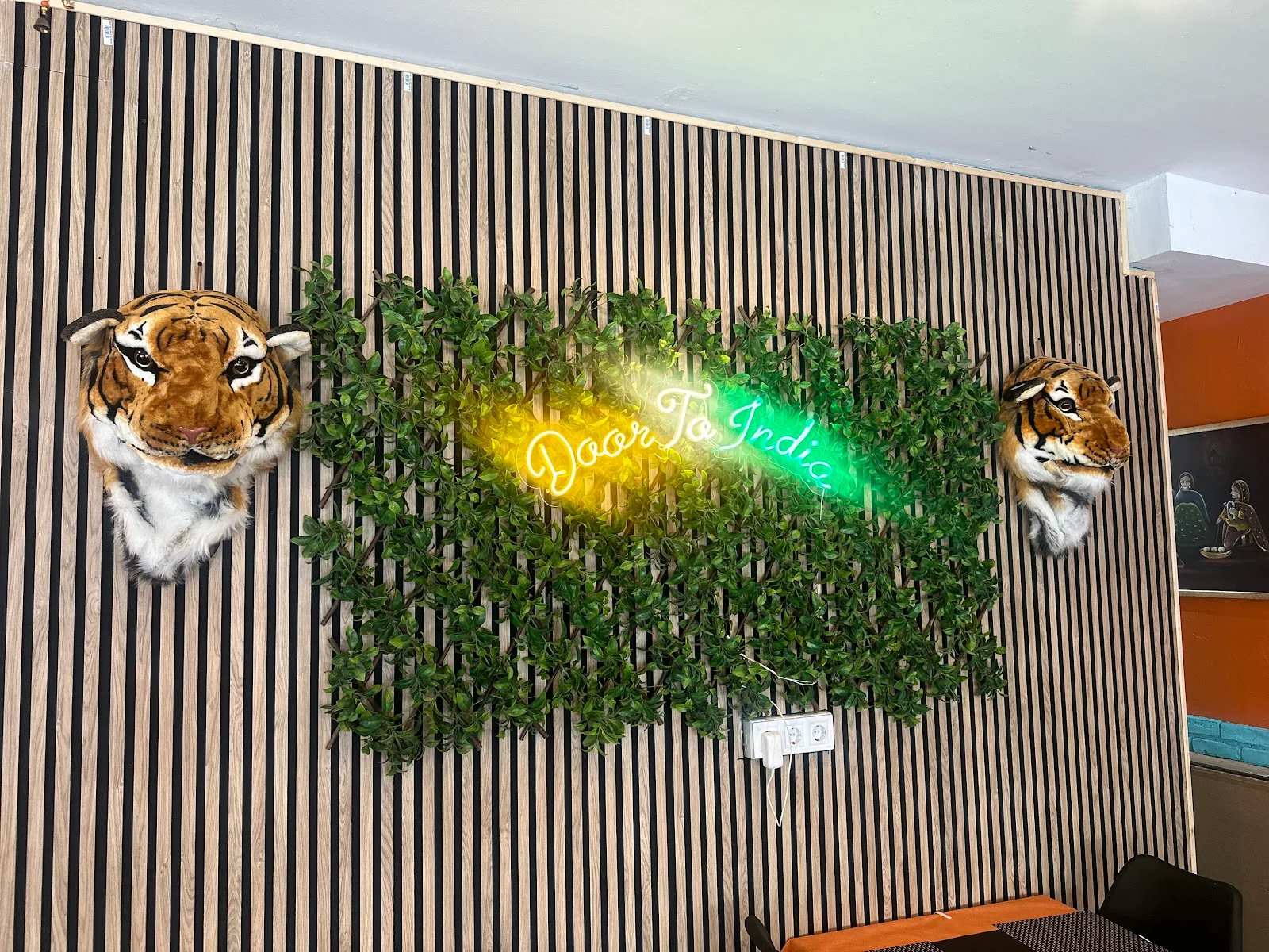 Door To India - Bild 8